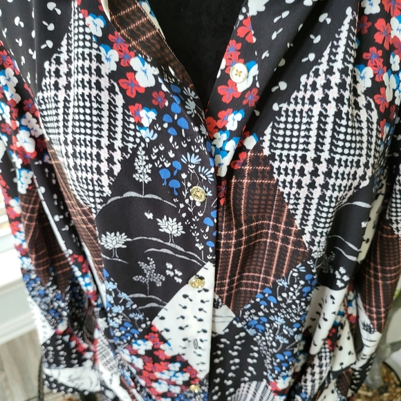 Tomy Hilfiger Blouse - Picture 11 of 11